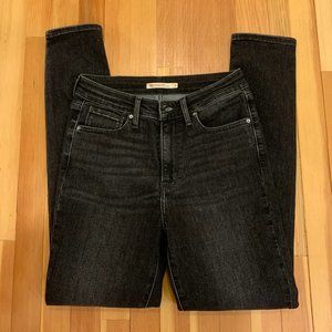 Levi's 721 High Rise Skinny Jeans